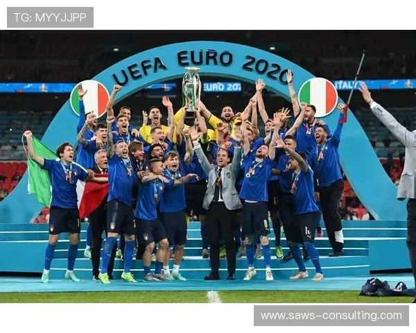 足球盛宴：全球顶级联赛争锋激烈 新星崛起与传奇球员再创辉煌